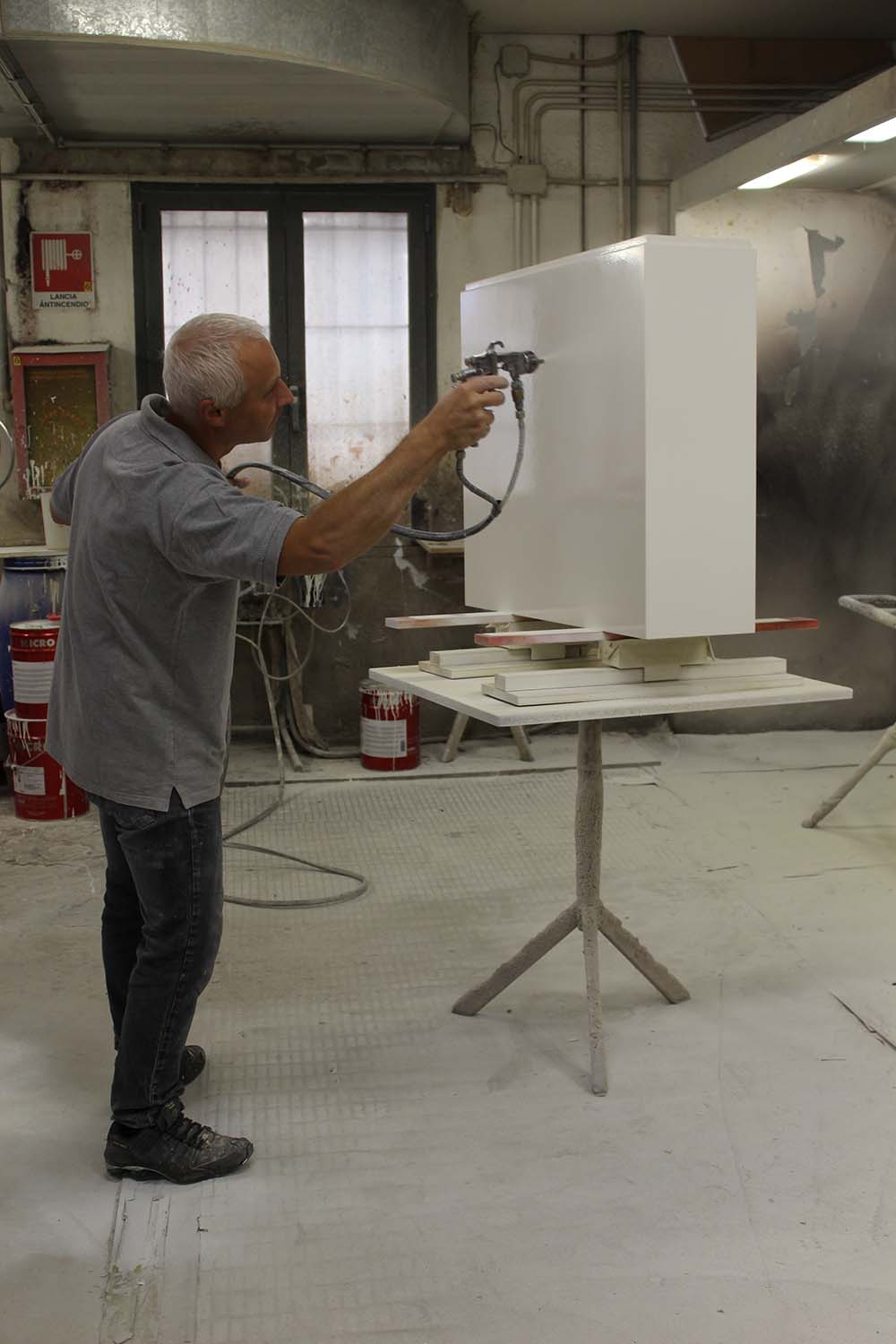 produzione-arredmanti-ristoranti-bar-negozi04